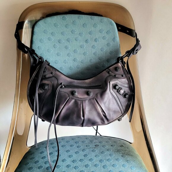 Balenciaga Le Cagole Small Shoulder Bag, Matte Black - Picture 2 of 15